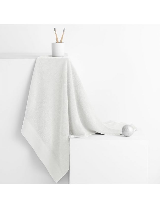 600 GSM Hotel Grade White colour Towels