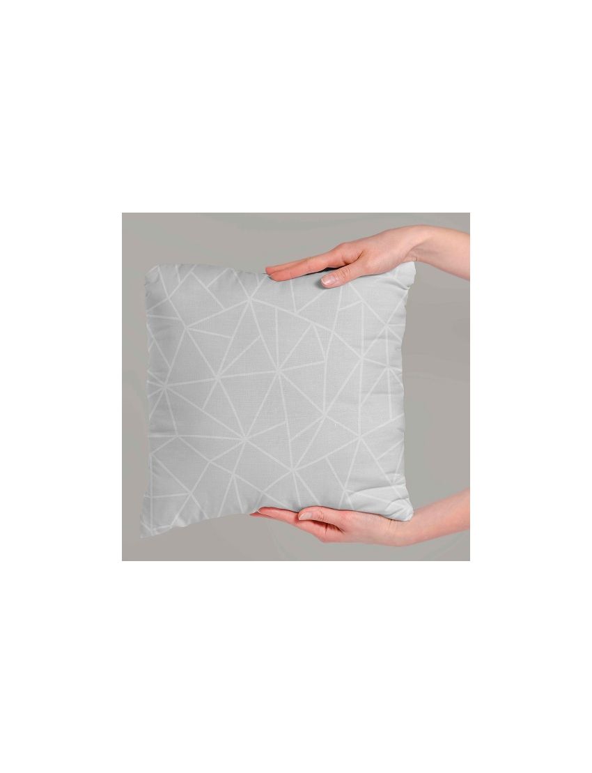 Malina Triangle Line Design