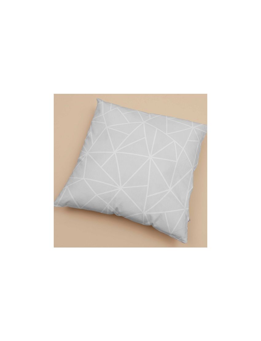 Malina Triangle Line Design