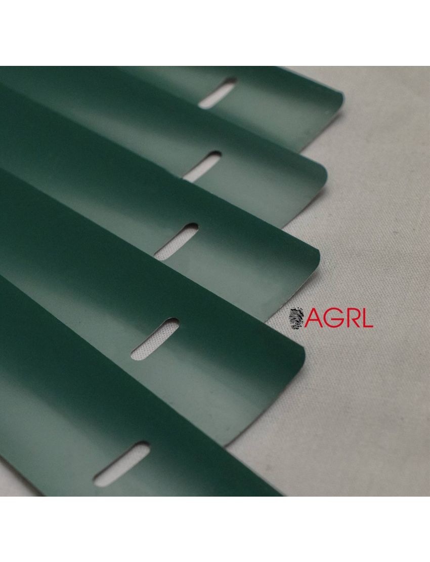 Pine Green-Venetian Blinds